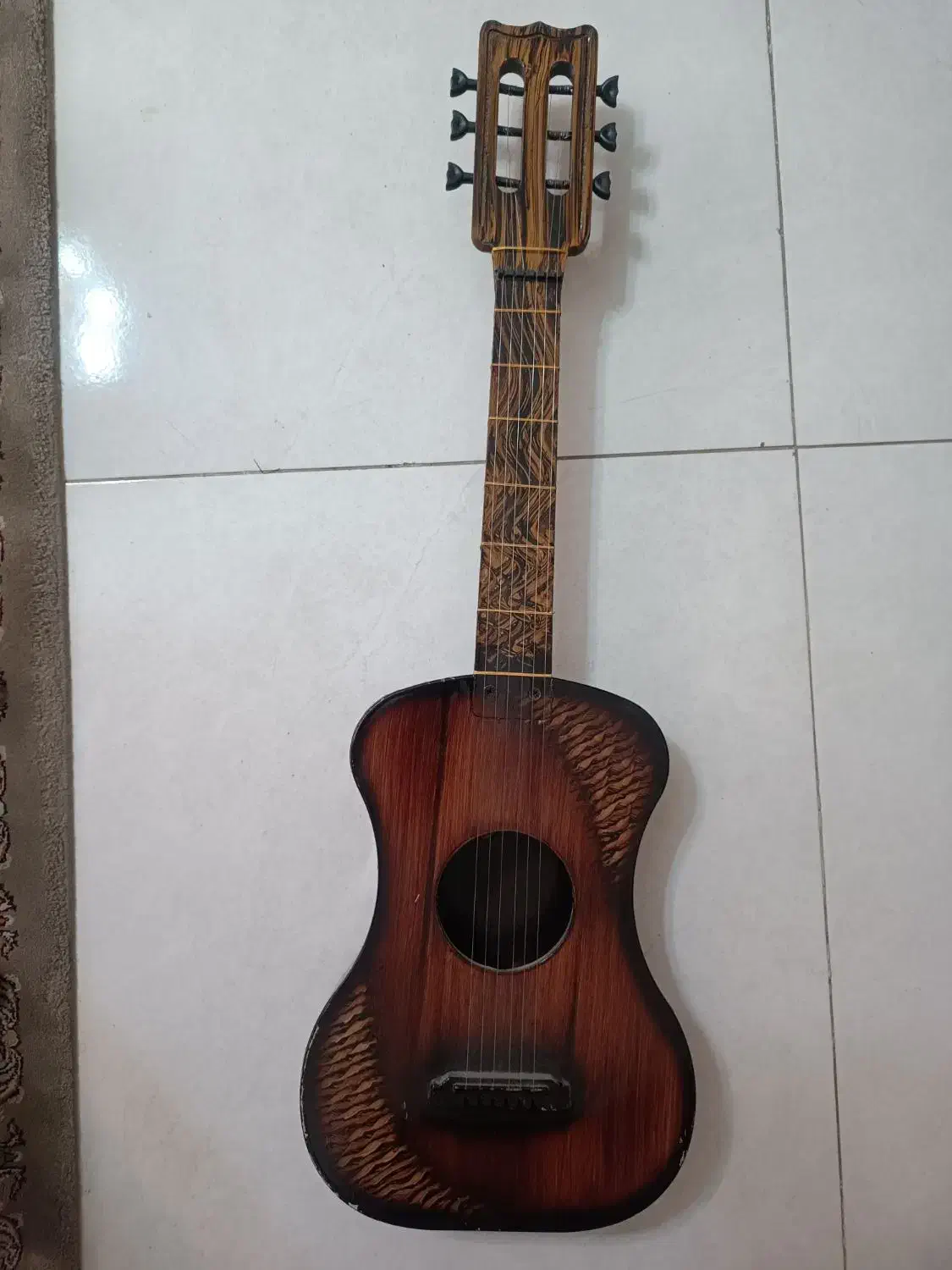 گیتار اسباب بازی و هالک وعروسک پولیشی|اسباب‌‌بازی|تهران, بنی‌هاشم|دیوار