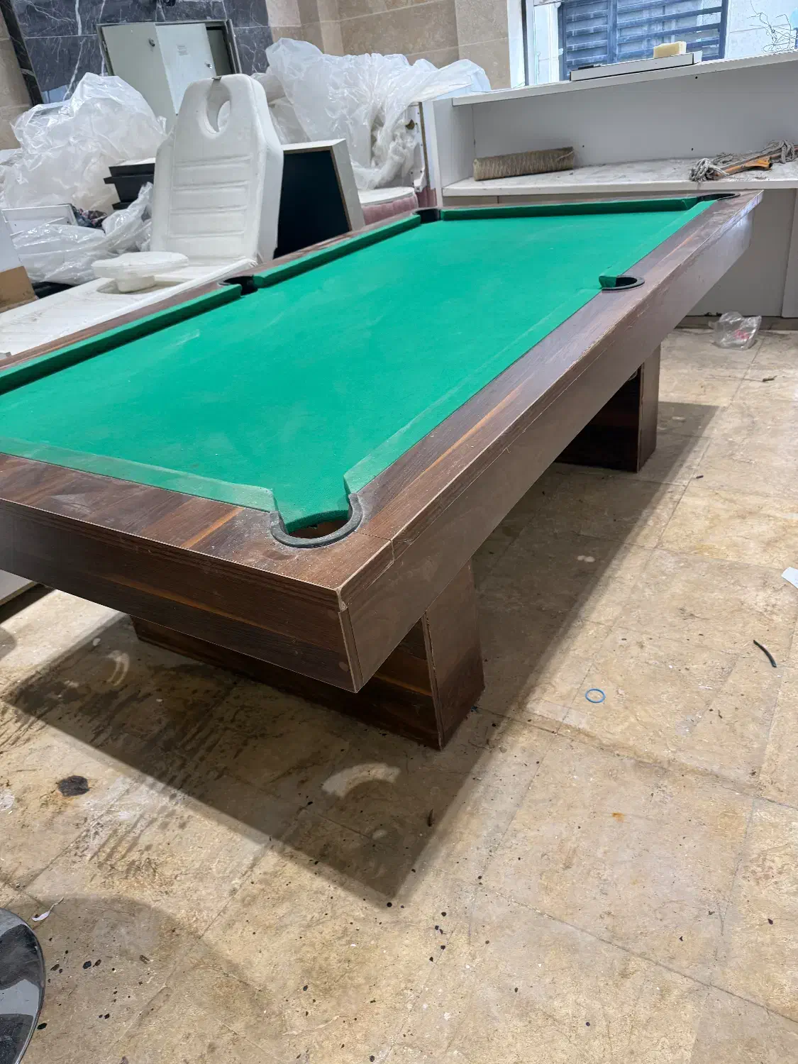 میز بیلیارد|تجهیزات ورزشی|نور, |دیوار