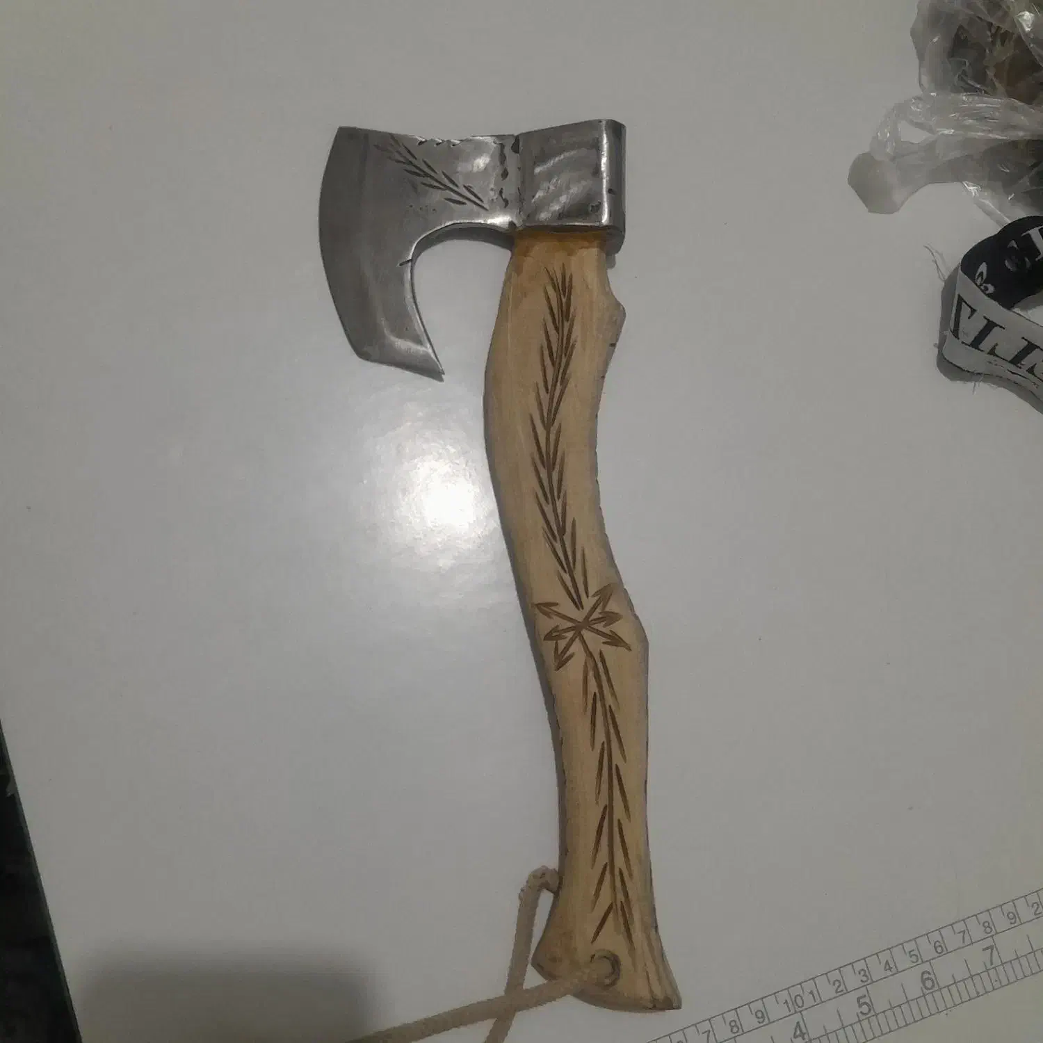 تبر دستساز|کوهنوردی و کمپینگ|بروجرد, |دیوار