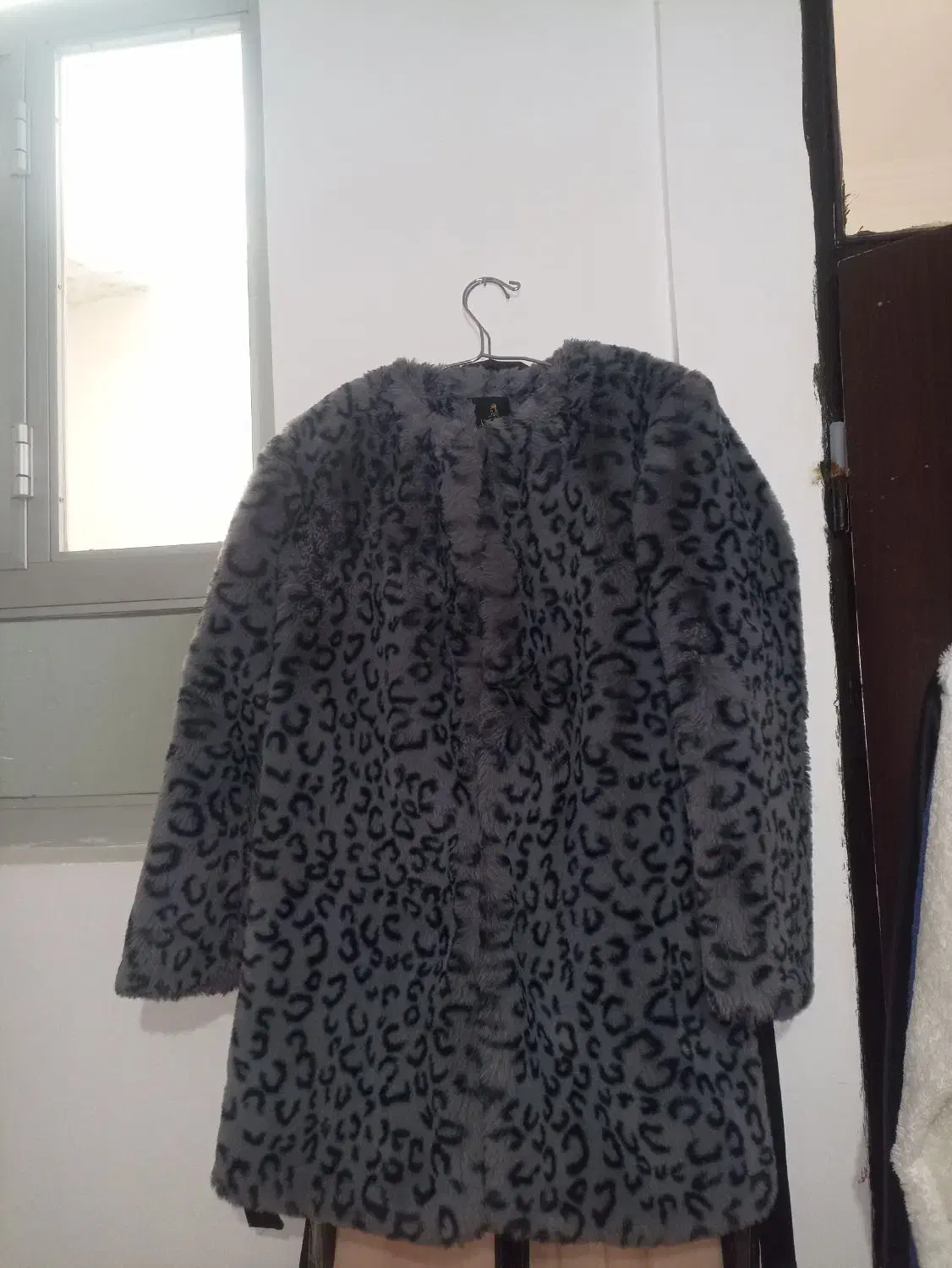 پالتو زنانه|لباس|عجب شیر, |دیوار