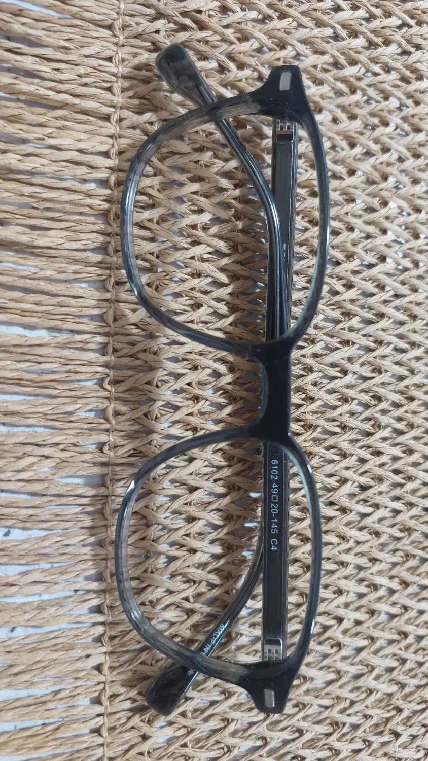 فرم عینک طبی همراه با ۲کاور|زیورآلات و اکسسوری|اهواز, زیتون کارمندی|دیوار