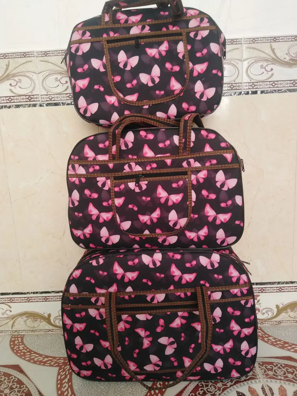 ساک مسافرتی 3تیکه بزرگ|کیف، کفش، کمربند|اصفهان, براآن شمالی|دیوار