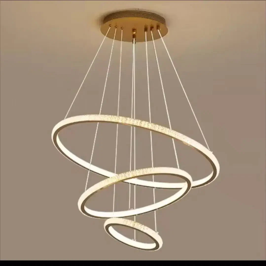 فروش ویژه لوسترهای مدرن به مناسبت روز زن|لوستر و چراغ آویز|اصفهان, بهارستان|دیوار