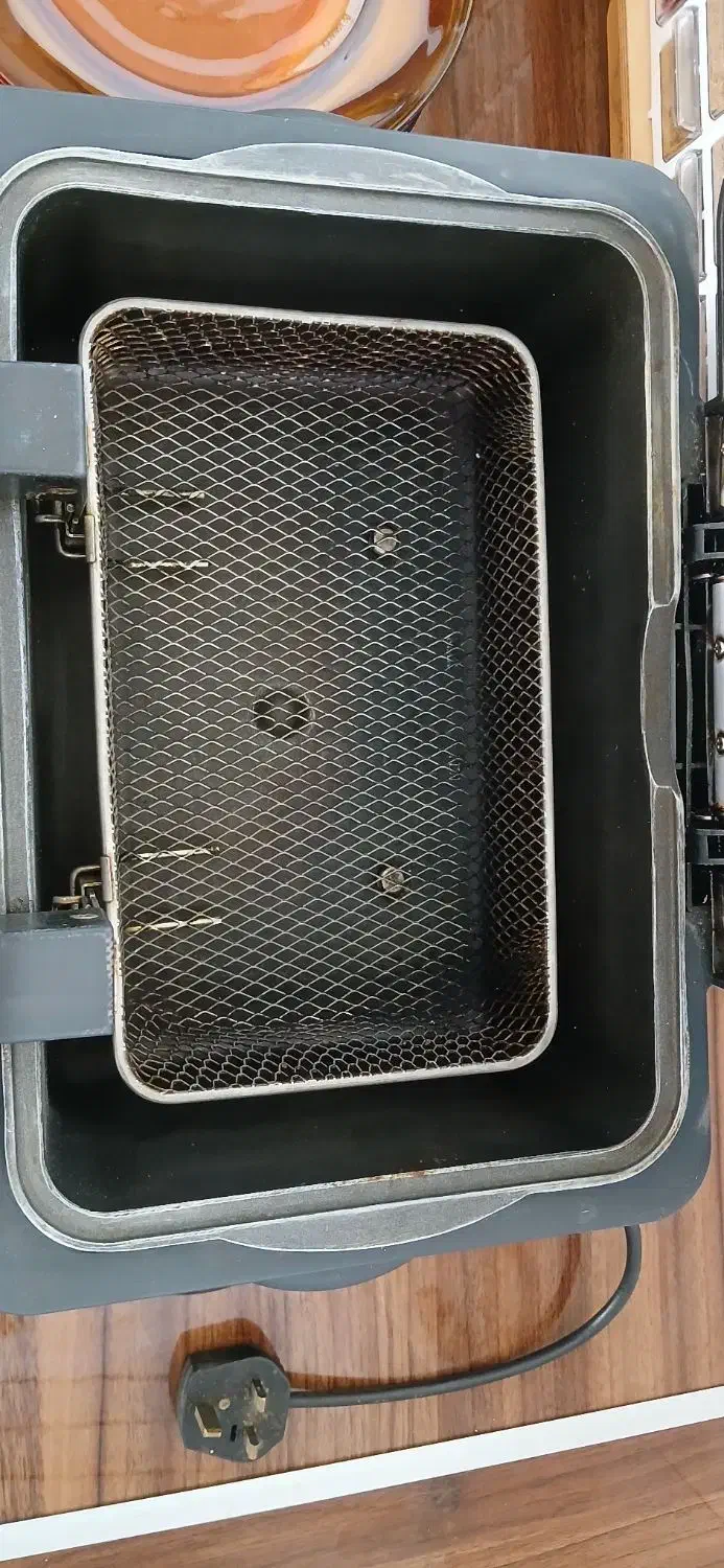 سرخ کن Brina|اجاق گاز و لوازم برقی پختوپز|سنندج, |دیوار