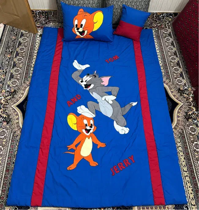 ست روتختی تکهدوزی شده|رختخواب، بالش، پتو|یزد, |دیوار