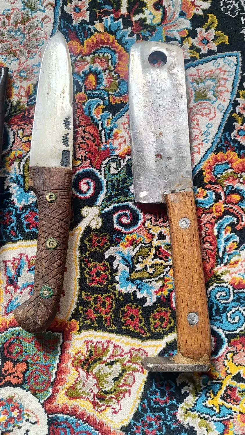 چاقو قدیمی قمی|کلکسیون اشیاء عتیقه|قم, ولیعصر|دیوار