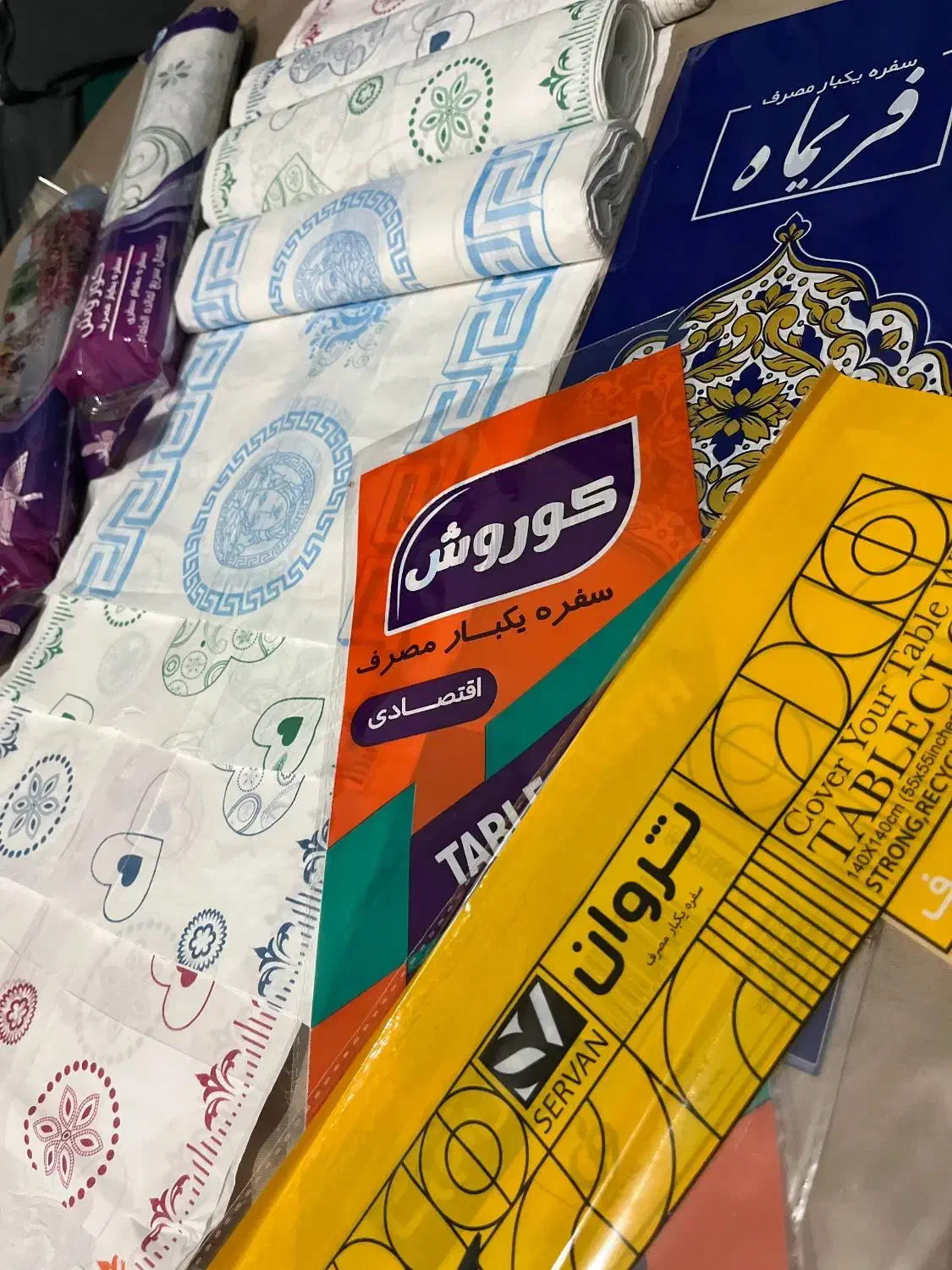 سفره یکبار مصرف|ظروف نگهدارنده، پلاستیکی، یک‌بارمصرف|تهران, بوستان سرخه حصار|دیوار