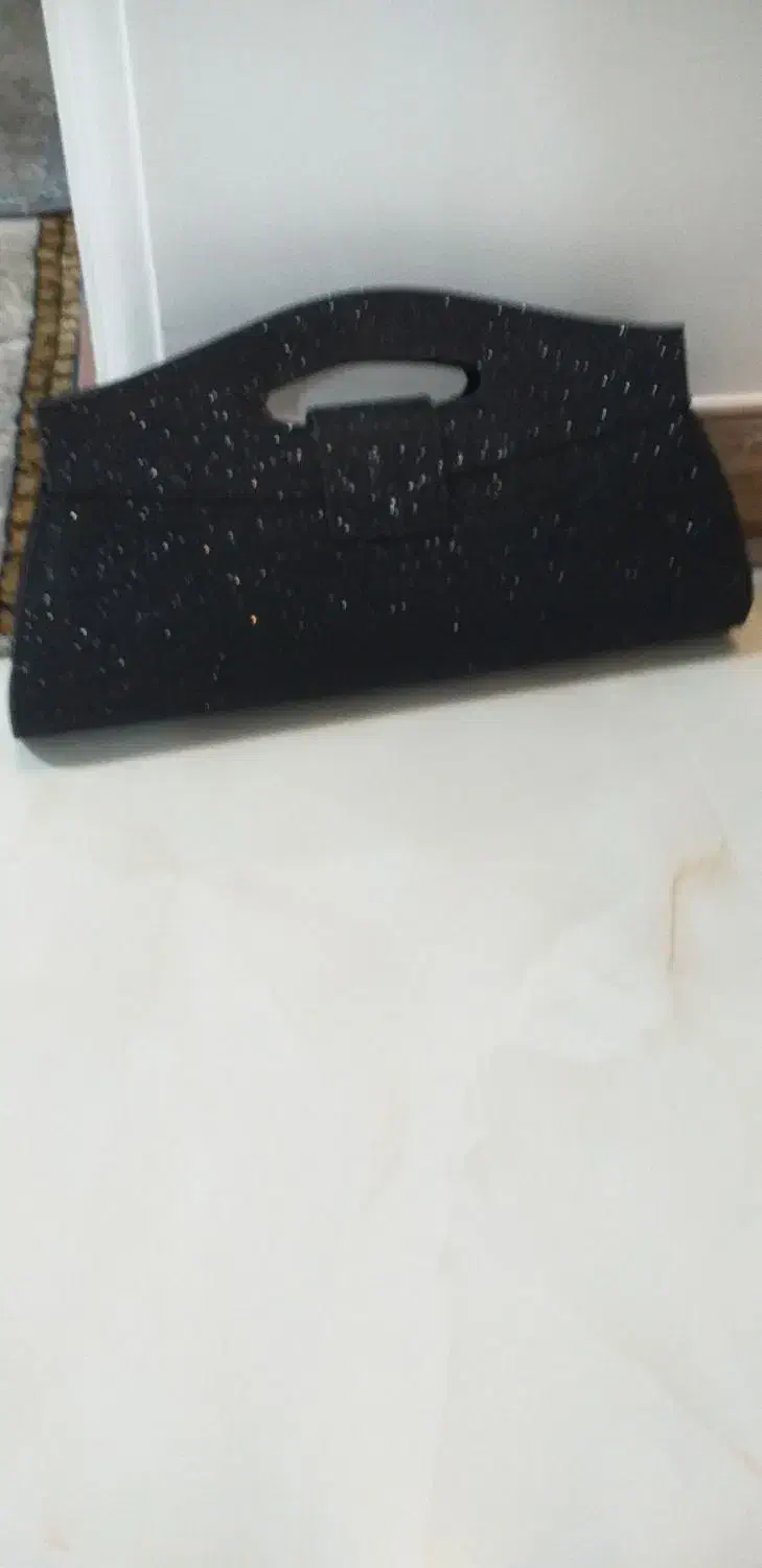 کیف مجلسی|کیف، کفش، کمربند|ساوه, |دیوار