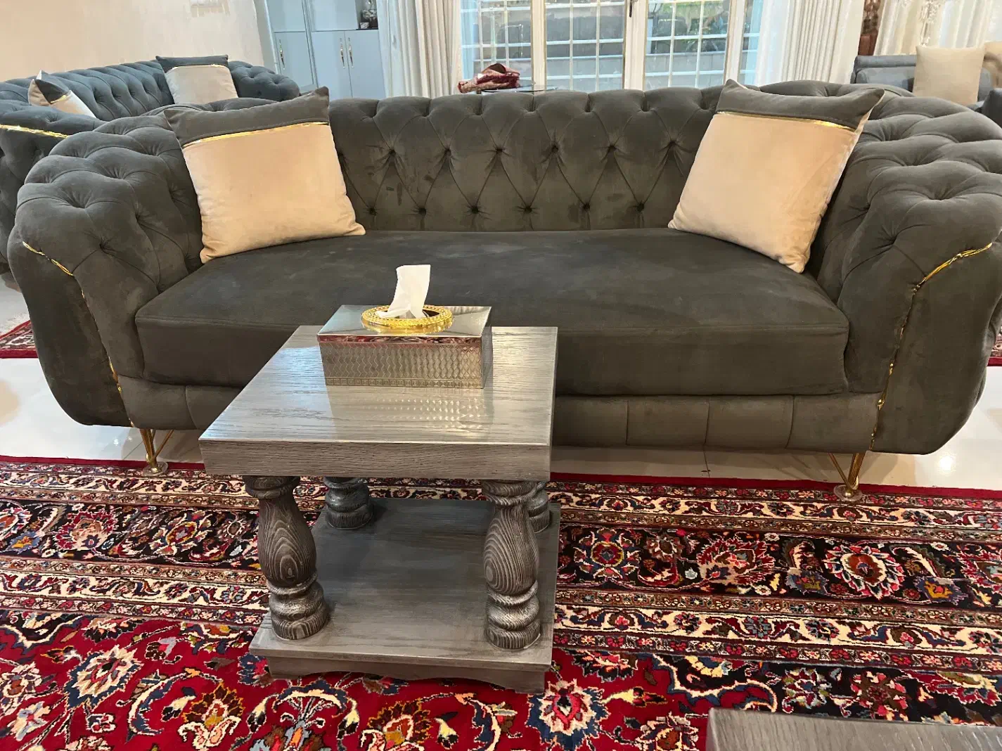 مبلمان راحتی چستر و میز جلو مبلی|مبلمان خانگی و میز عسلی|مشهد, بهشت|دیوار