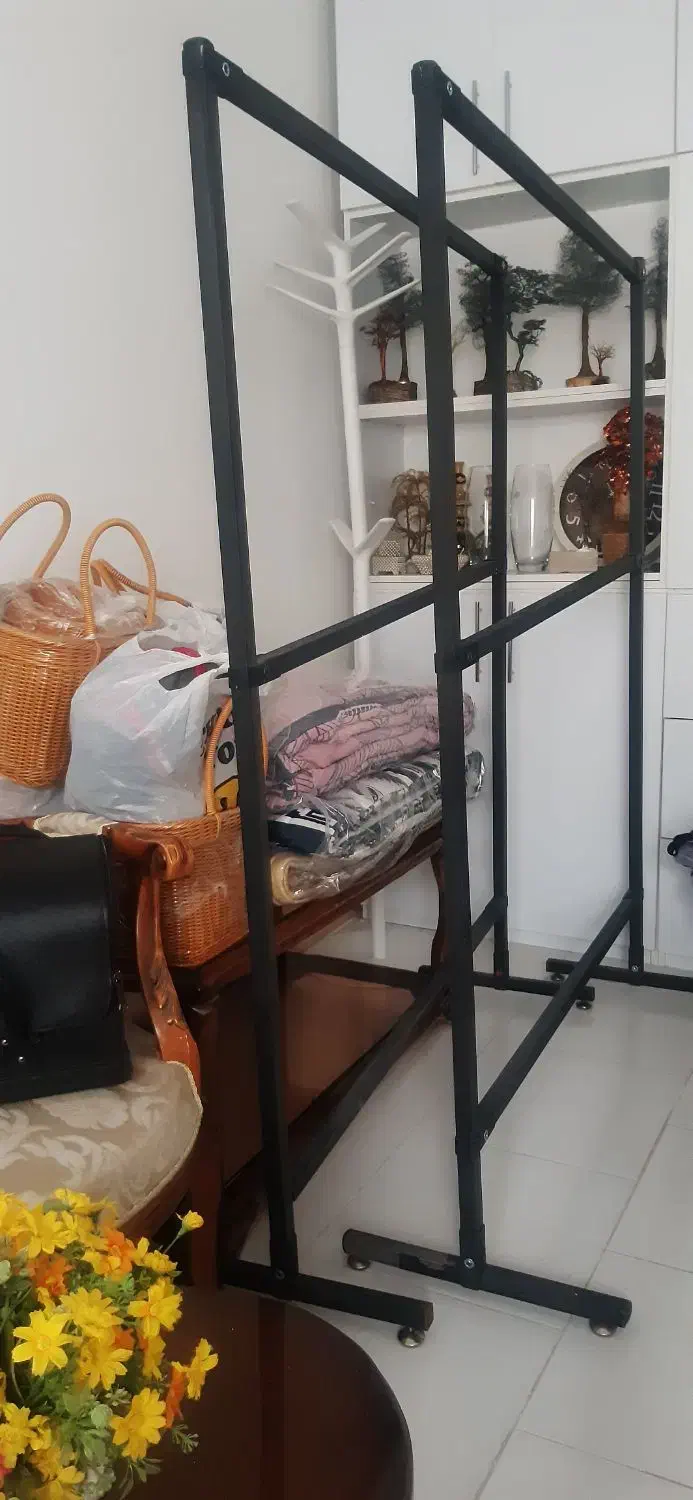 رگال اهنی محکم|بندرخت و رختآویز|محمدشهر, شهرک پیام (مهرالبرز)|دیوار