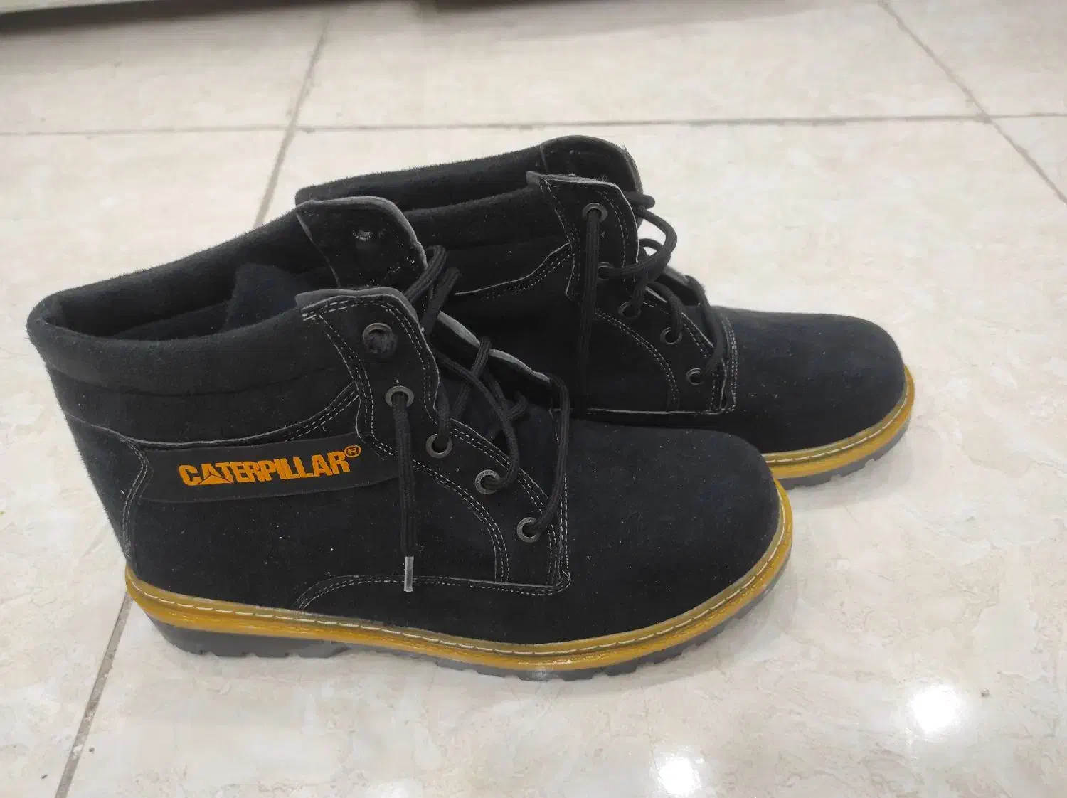 بوت خوش پوش و بادوامCat|کیف، کفش، کمربند|یاسوج, |دیوار