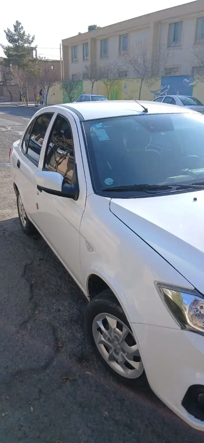 ساینا s|خودرو سواری و وانت|تربت‌حیدریه, بالا ولایت|دیوار