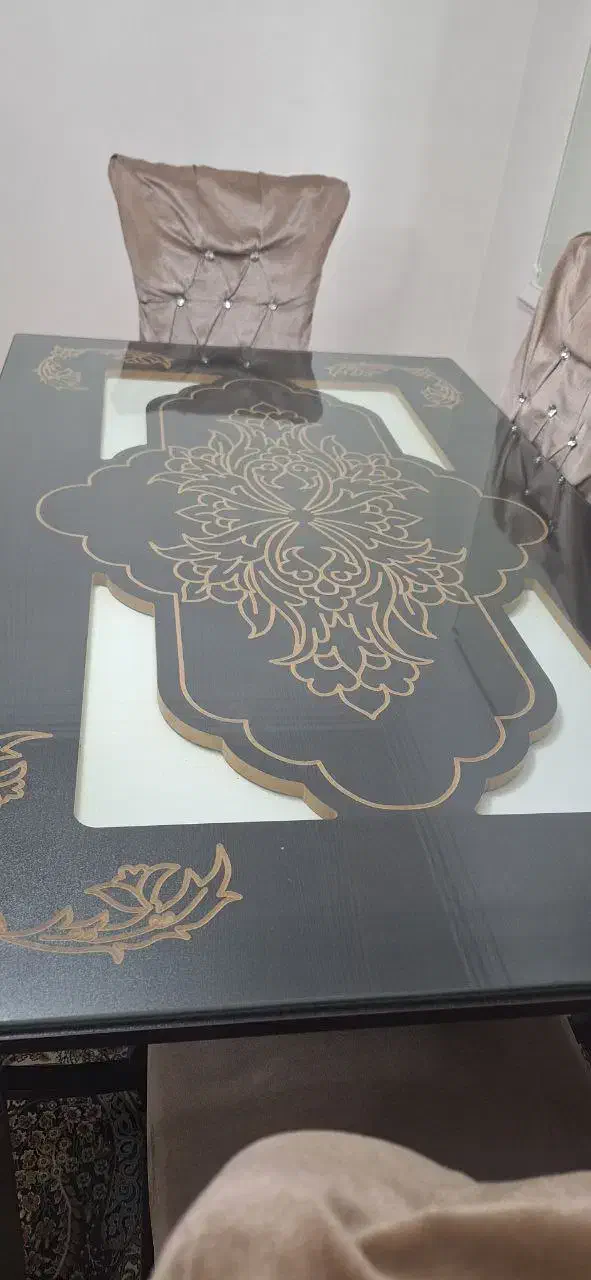 میز غذاخوری ۶نفره|میز و صندلی غذاخوری|رشت, لاکان شهر|دیوار