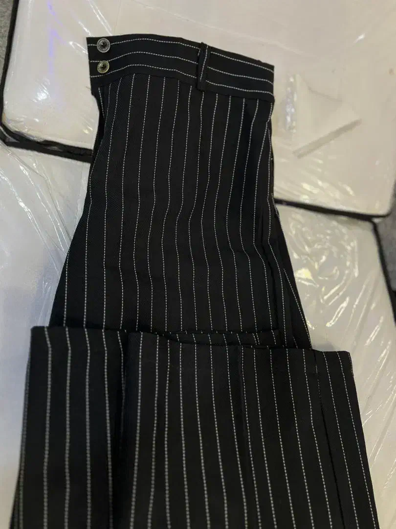 لباس|لباس|ارومیه, |دیوار