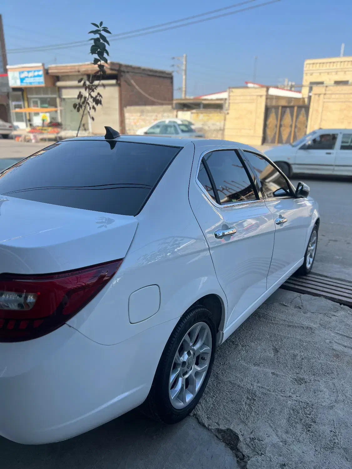 دنا پلاس اپشنال 1404|خودرو سواری و وانت|پارسآباد, |دیوار