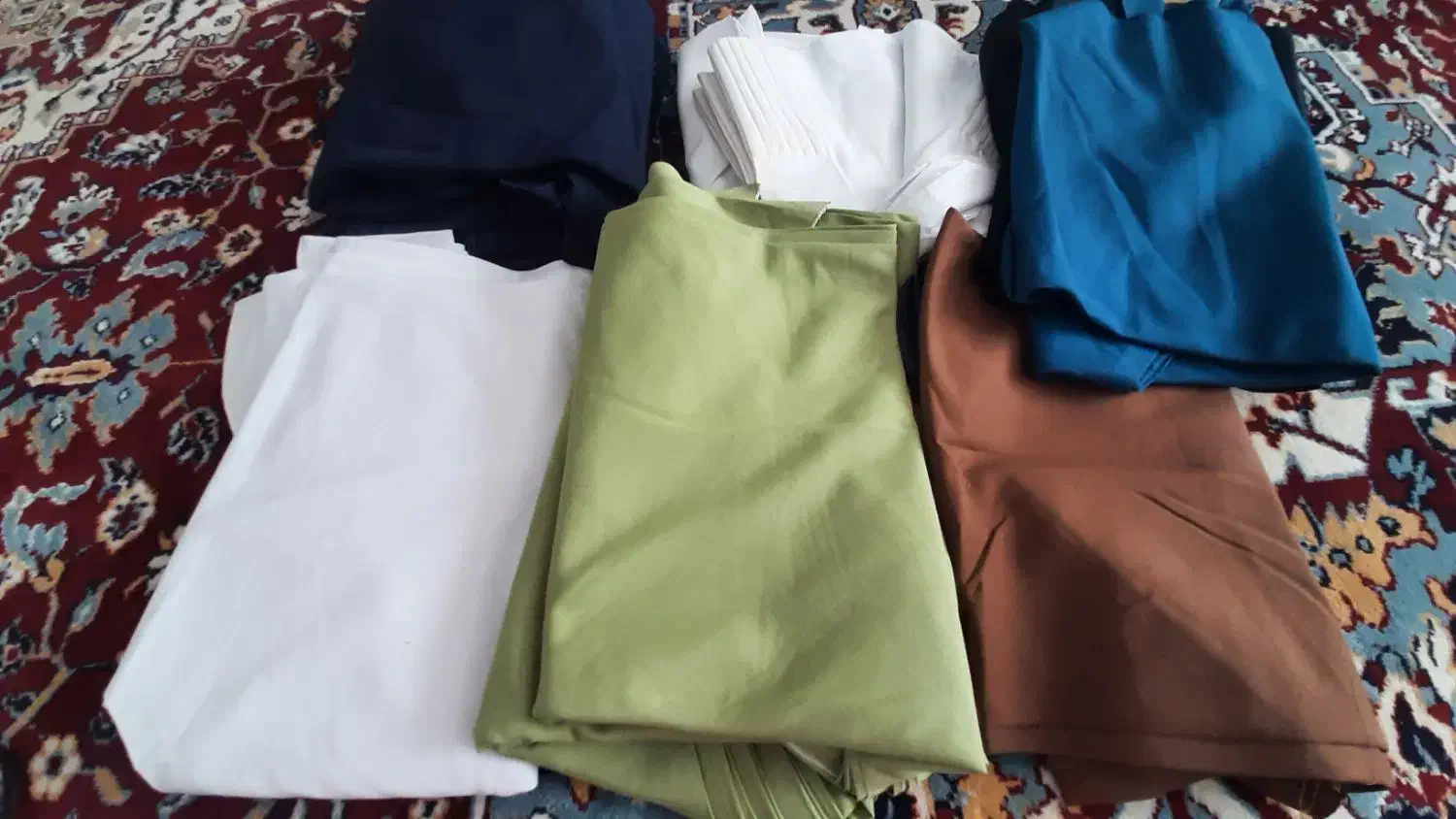 یک تعداد مقنعه وسوتین جوراب شلواری بچه گانه|لباس|اردبیل, |دیوار