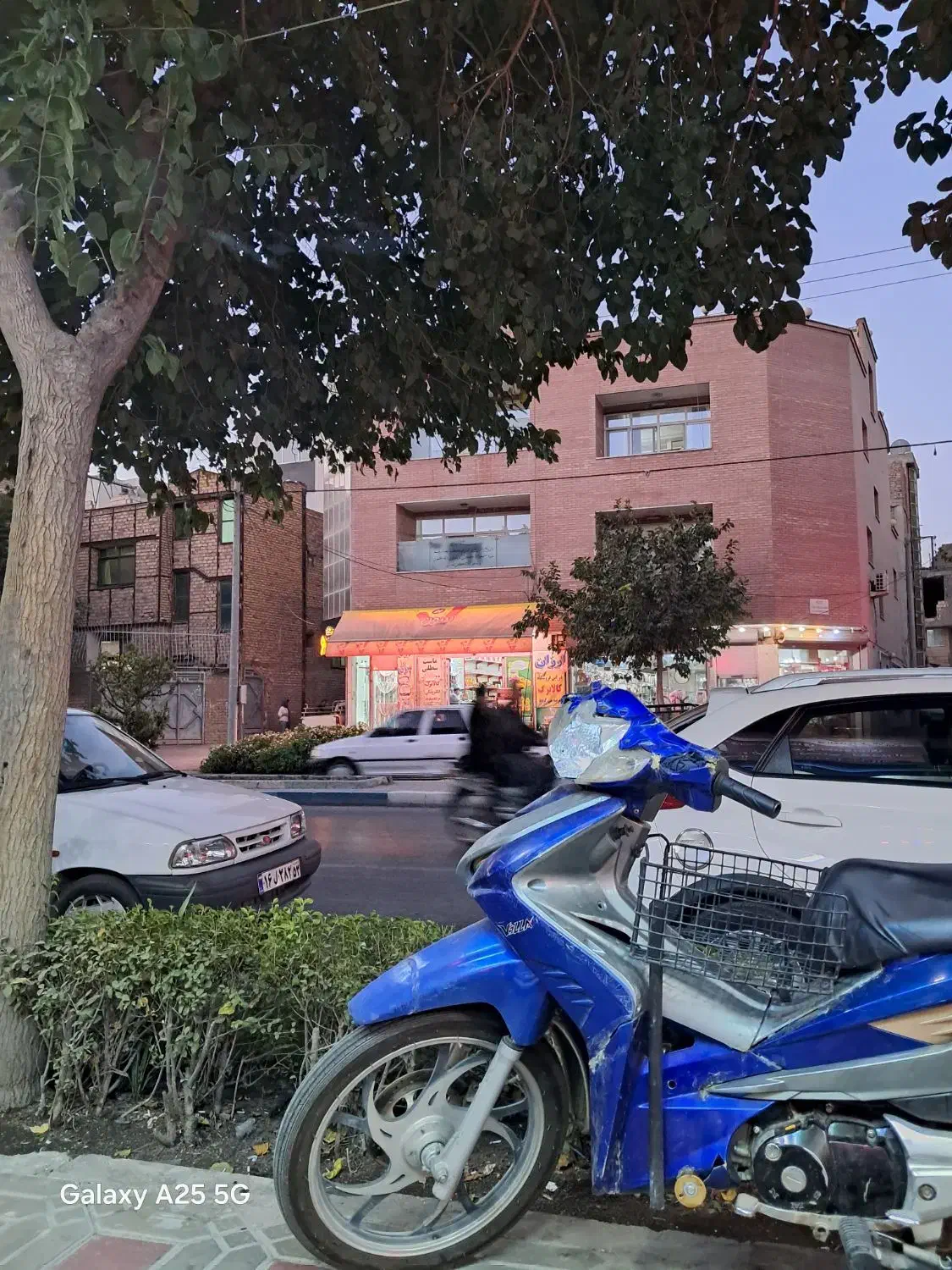 منزل دربست بزرگ اجاره روزانه|اجارهٔ کوتاه‌مدت آپارتمان و سوئیت|اصفهان, پزوه|دیوار