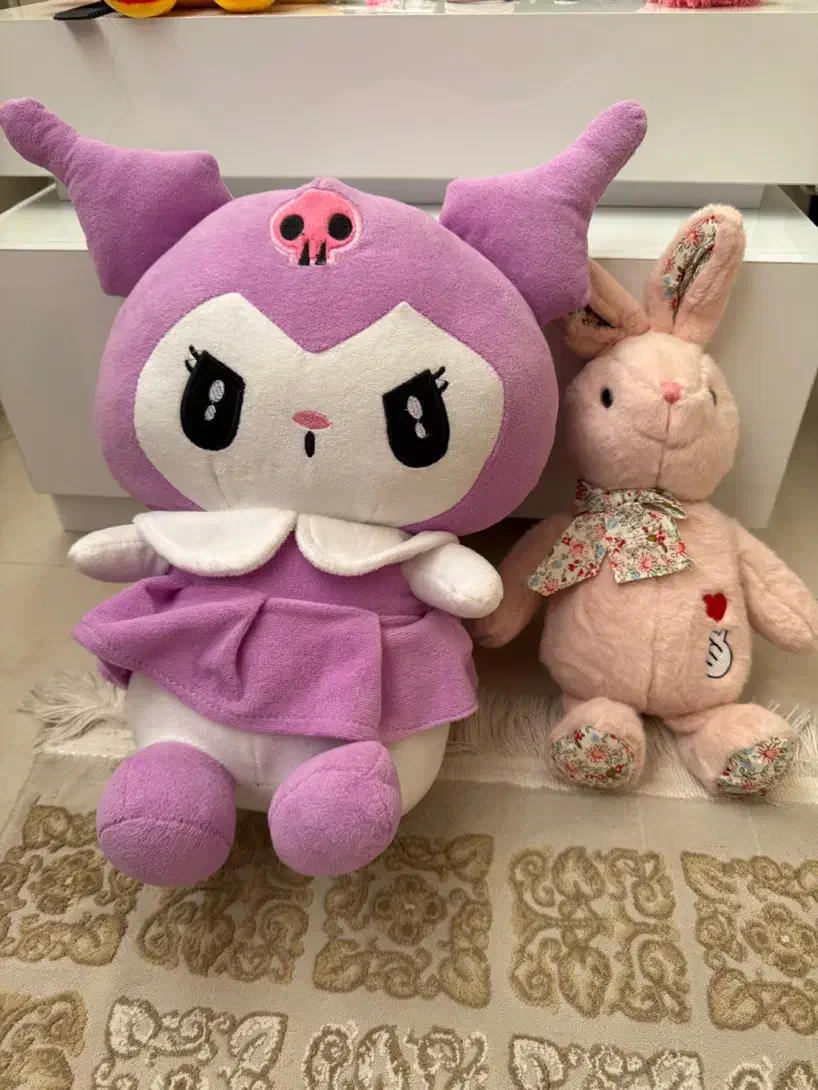 عروسک کرومی رنگ بنفش|اسباببازی|تهران, توحید|دیوار