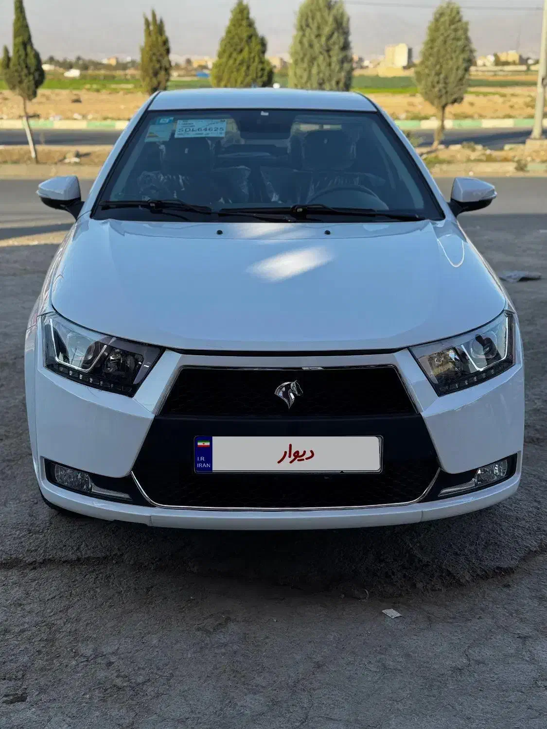 دنا پلاس خشگ|خودرو سواری و وانت|محمدشهر, جعفرآباد|دیوار