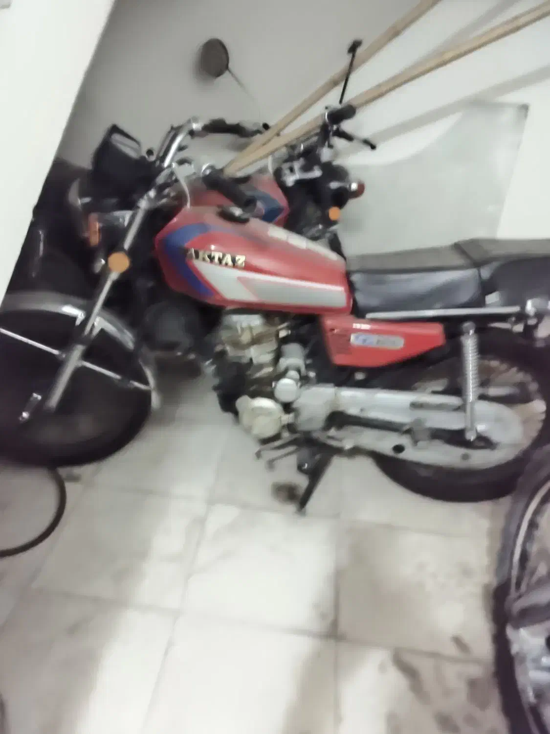 موتور هندا قرمز مدل ۸۹|موتورسیکلت|نیشابور, شهرک ولیعصر|دیوار