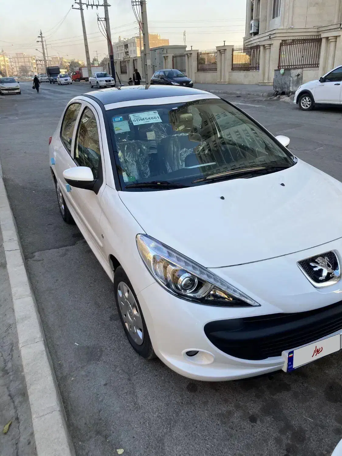 207پانا خشک|خودرو سواری و وانت|قزوین, |دیوار