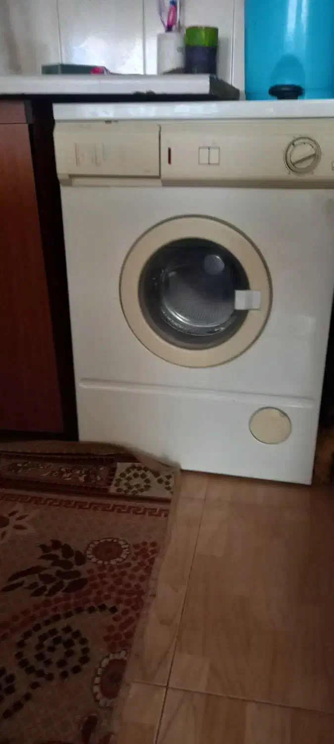 ماشین لباس شویی|ماشین لباسشویی و خشک‌کن لباس|اسدآباد, |دیوار