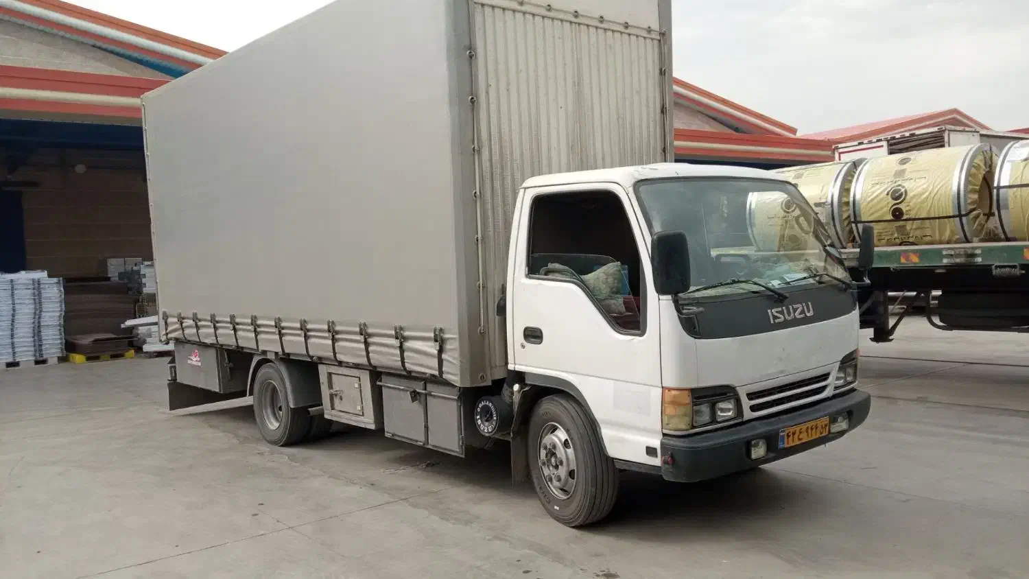 شرکت وانت تلفنی نیسان وباربری و جابجایی گاوصندوق|خدمات حمل و نقل|اصفهان, مفتح|دیوار