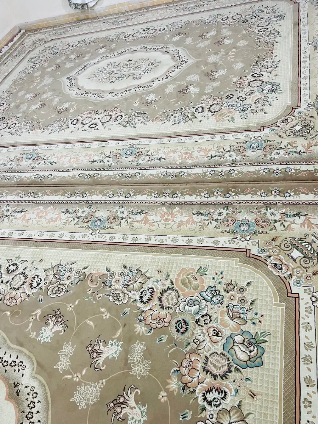 فرش اصلی|فرش|بانه, |دیوار