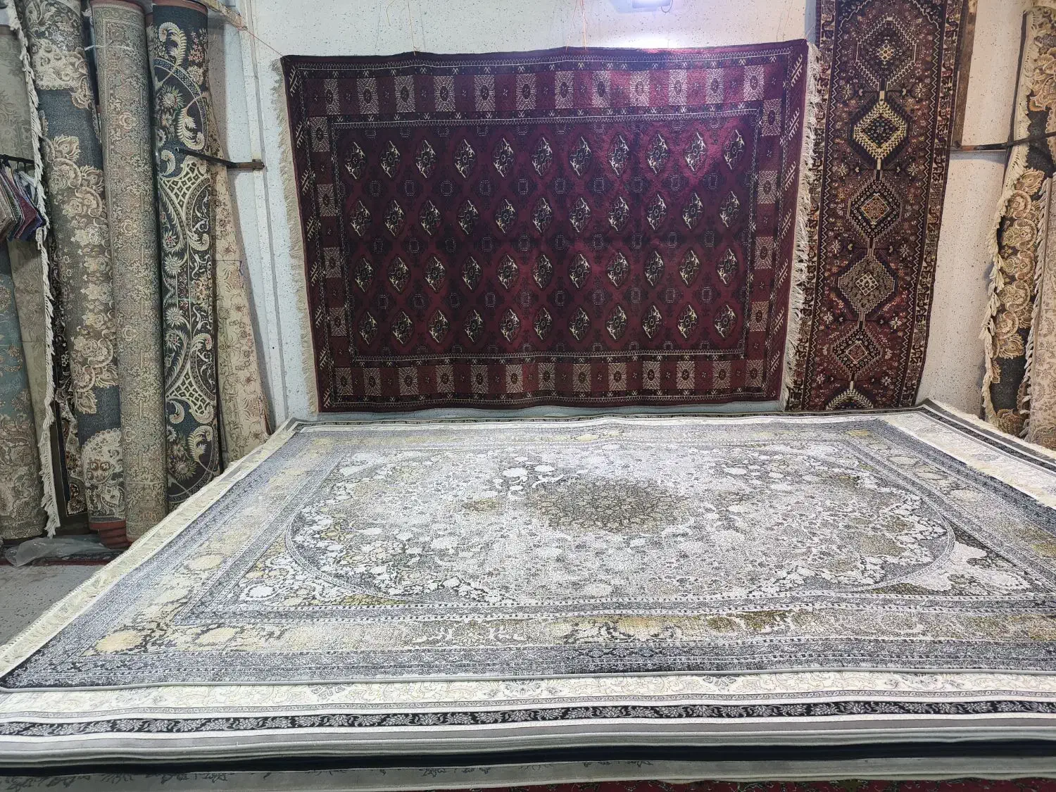 700 شانه|فرش|فسا, |دیوار
