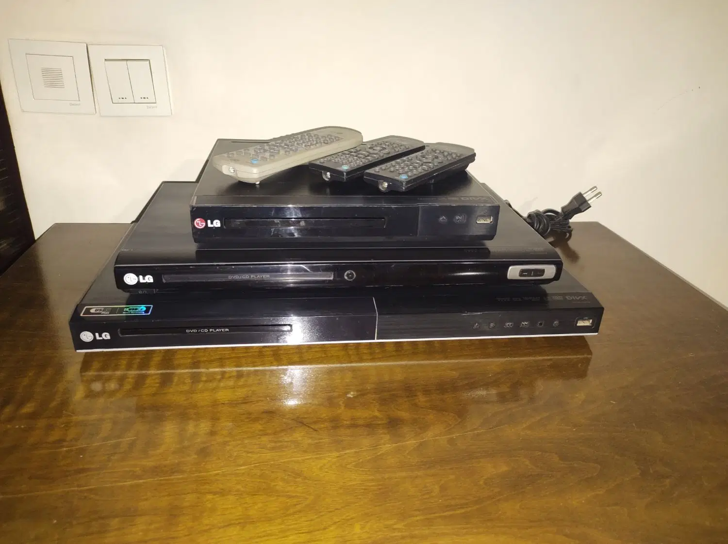DVD LG|پخش‌کننده DVD و ویدیو|تهران, صاحب الزمان|دیوار