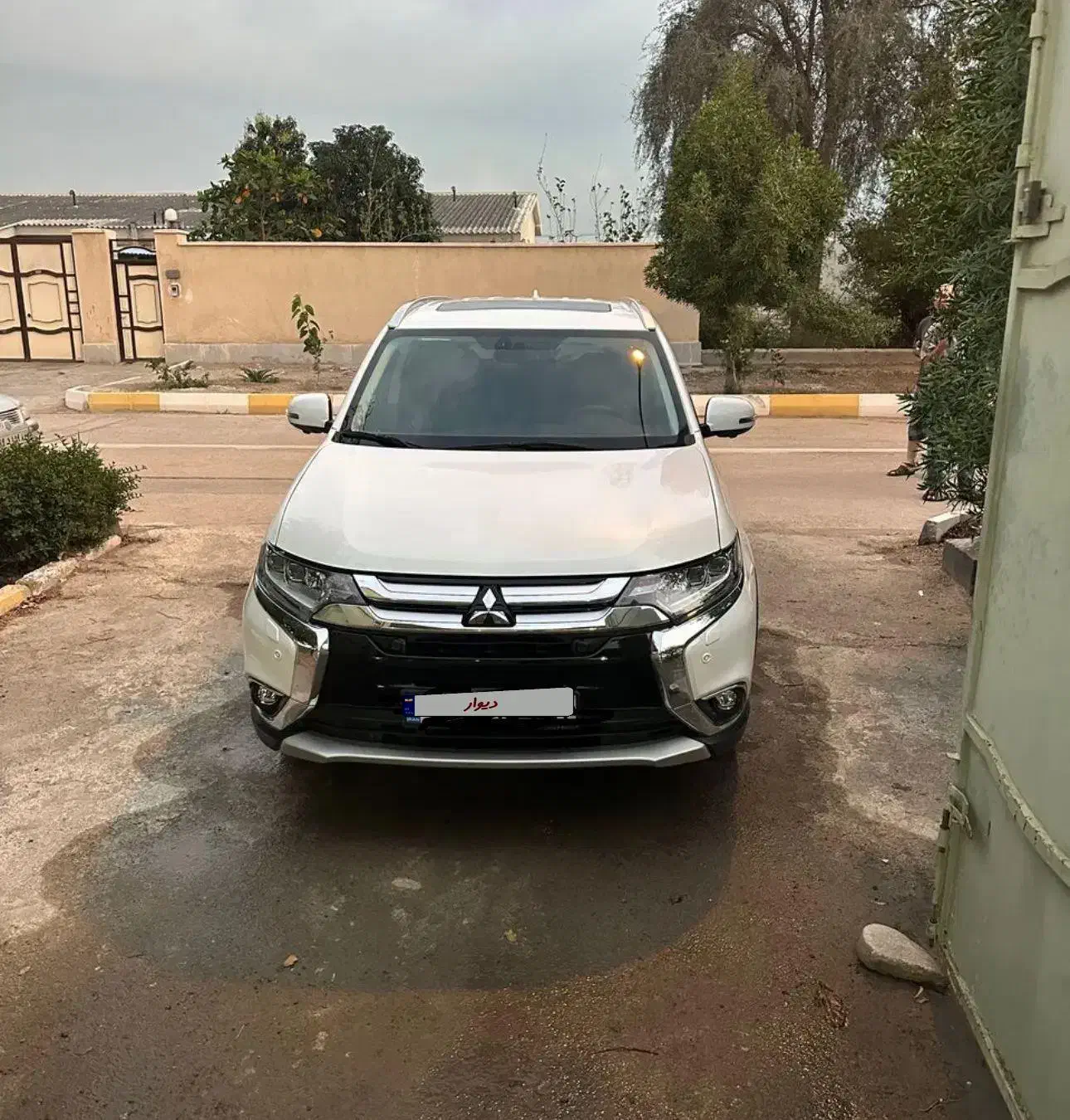 میتسوبیشی اوتلندر ۲۰۱۷ بدون رنگ|خودرو سواری و وانت|بندرعباس, |دیوار
