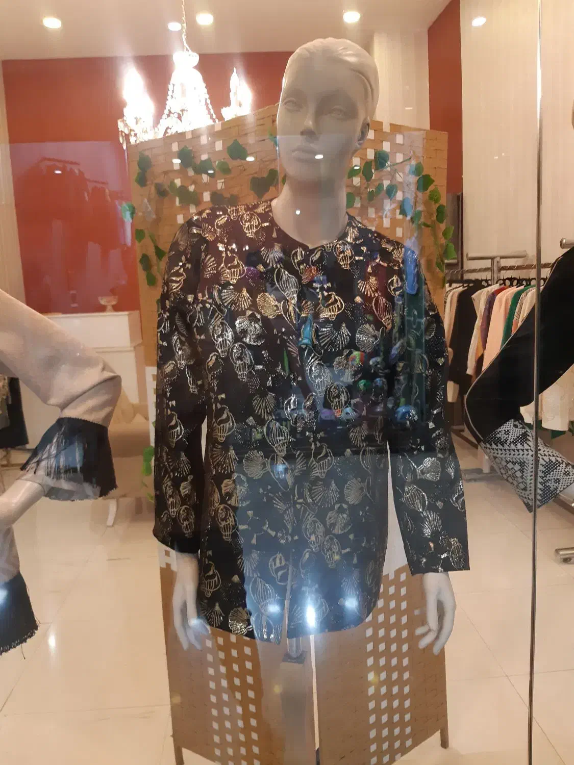 دکور و رگال مغازه مانکن و لوستر|فروشگاه و مغازه|فردیس, نسترن غربی|دیوار