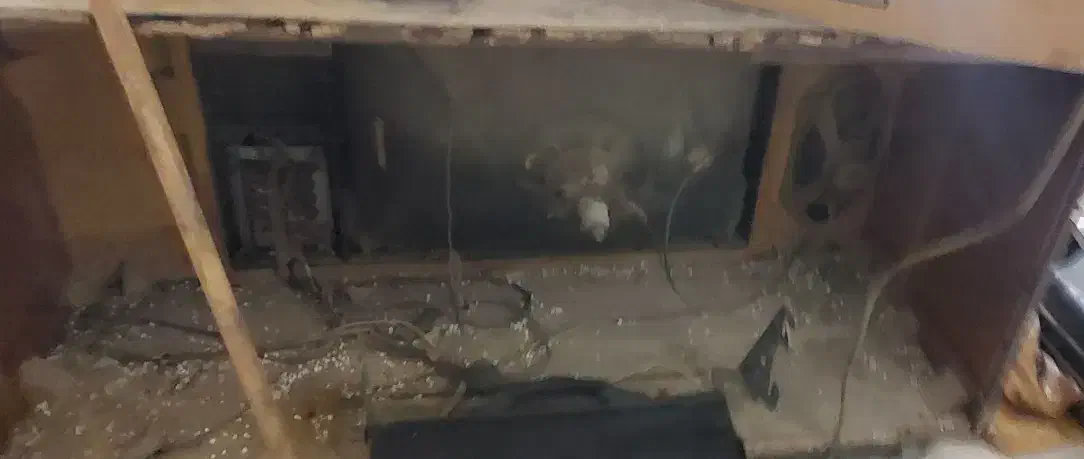 تلویزیون قدیمی|تلویزیون و پروژکتور|زاهدان, |دیوار