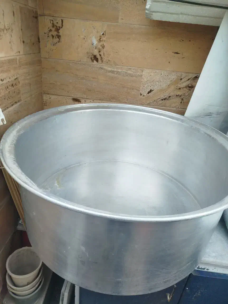 دیگ سایز بزرگ|ظروف پخت‌وپز|باغستان, |دیوار