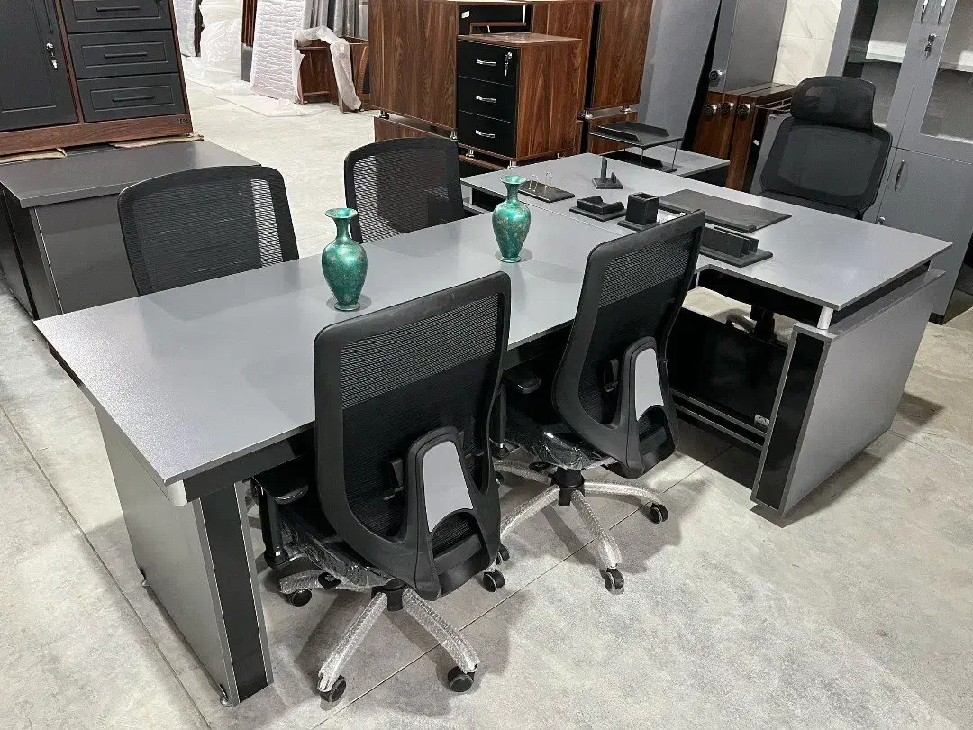 میز|مبلمان اداری|شیراز, شهرک قمشه|دیوار