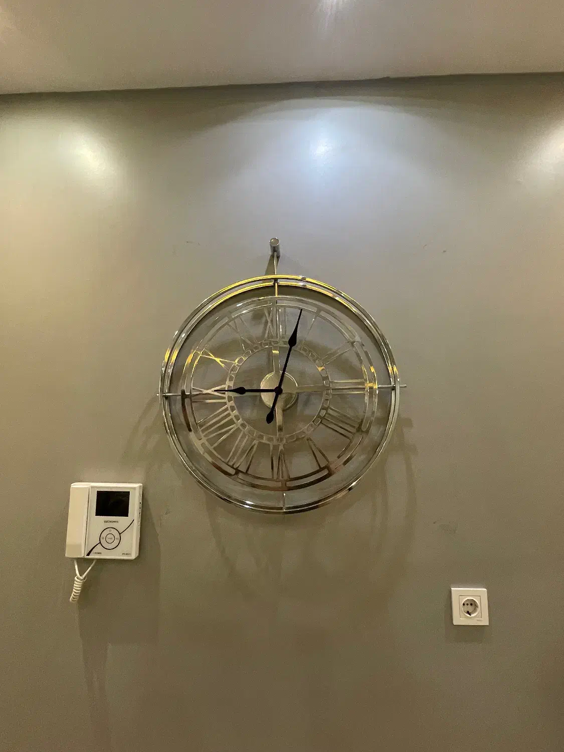 ساعت دیواری استیل درحد نو|ساعت دیواری و تزئینی|کرج, شهرک فهمیده|دیوار