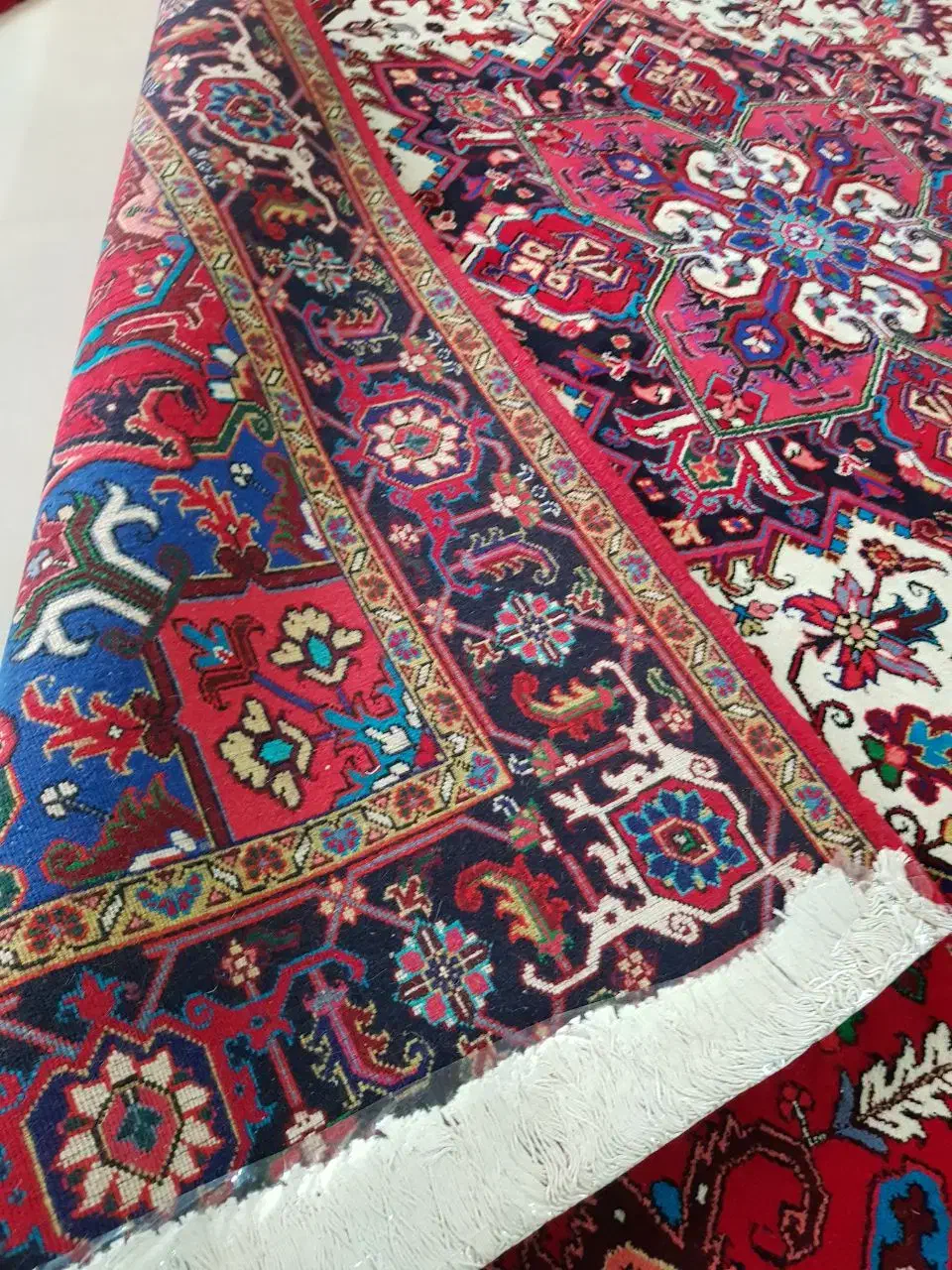 دو تخته فرش دستبافت ۶ متری هریس تبریز نقش تاجری|فرش|گلستان (تهران), |دیوار