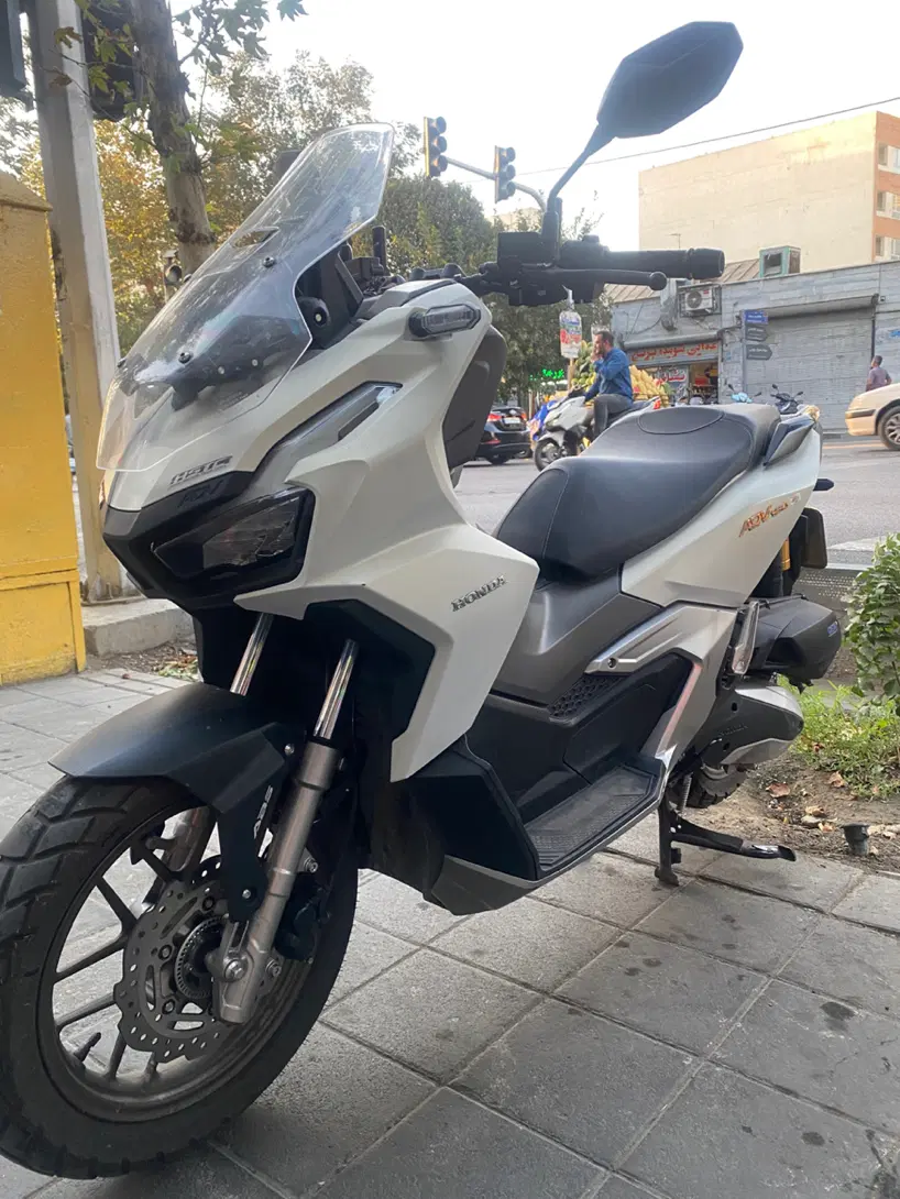 Adv160|موتورسیکلت|تهران, فردوسی|دیوار
