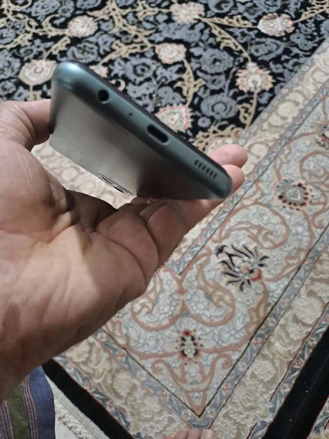 m33 ۱۲۸gig|موبایل|هشتگرد, شهرک بعثت|دیوار