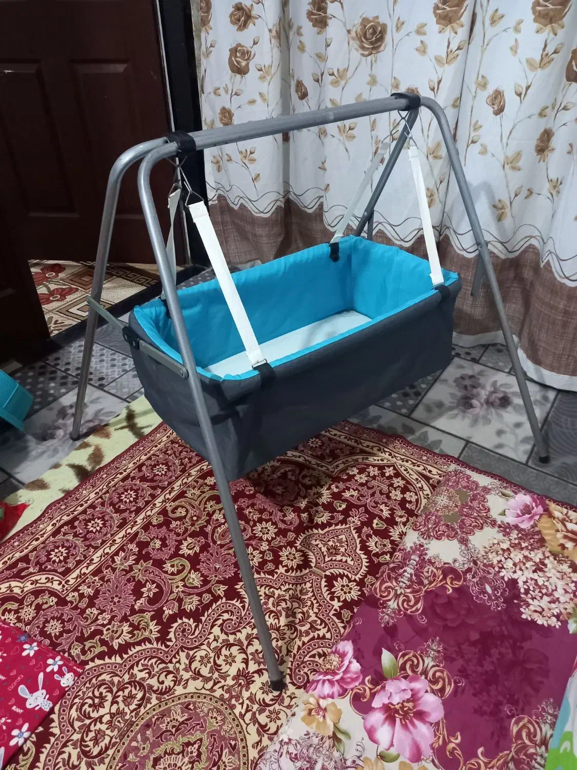 گهواره کودک|اسباب و اثاث بچه|اهر, |دیوار