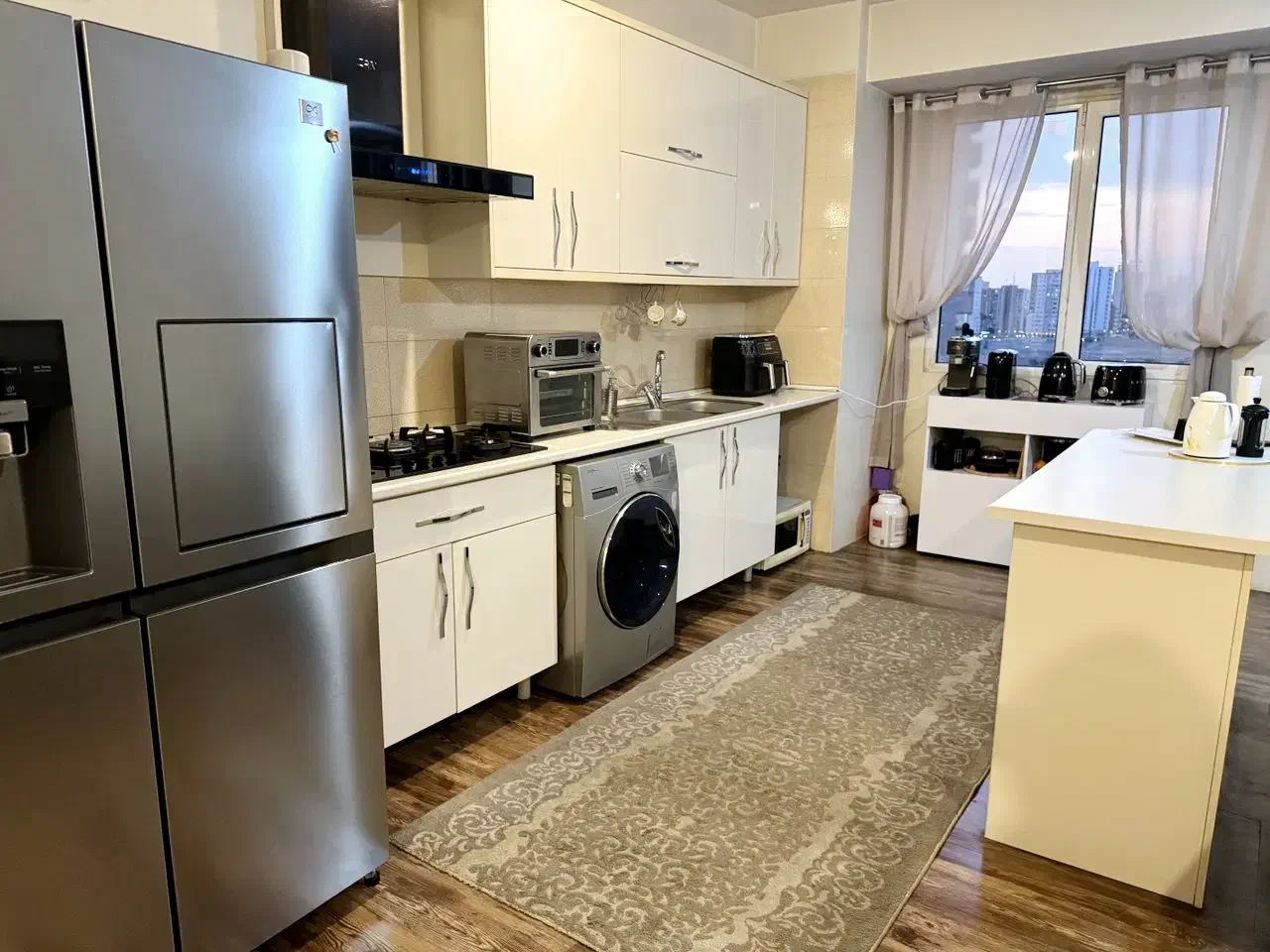 ۱۲۵ متر برج فول امکانات در سایت عقاب  ۲ تراس بزرگ