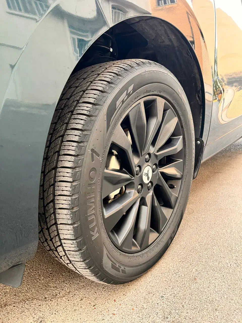 لاماری مدل ۴۰۲|خودرو سواری و وانت|شیراز, غدیر جنوبی|دیوار