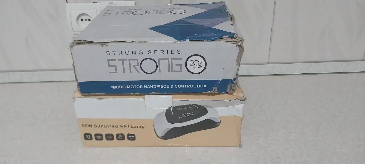 سوهان یووی|آرایشی، بهداشتی، درمانی|اشتهارد, |دیوار