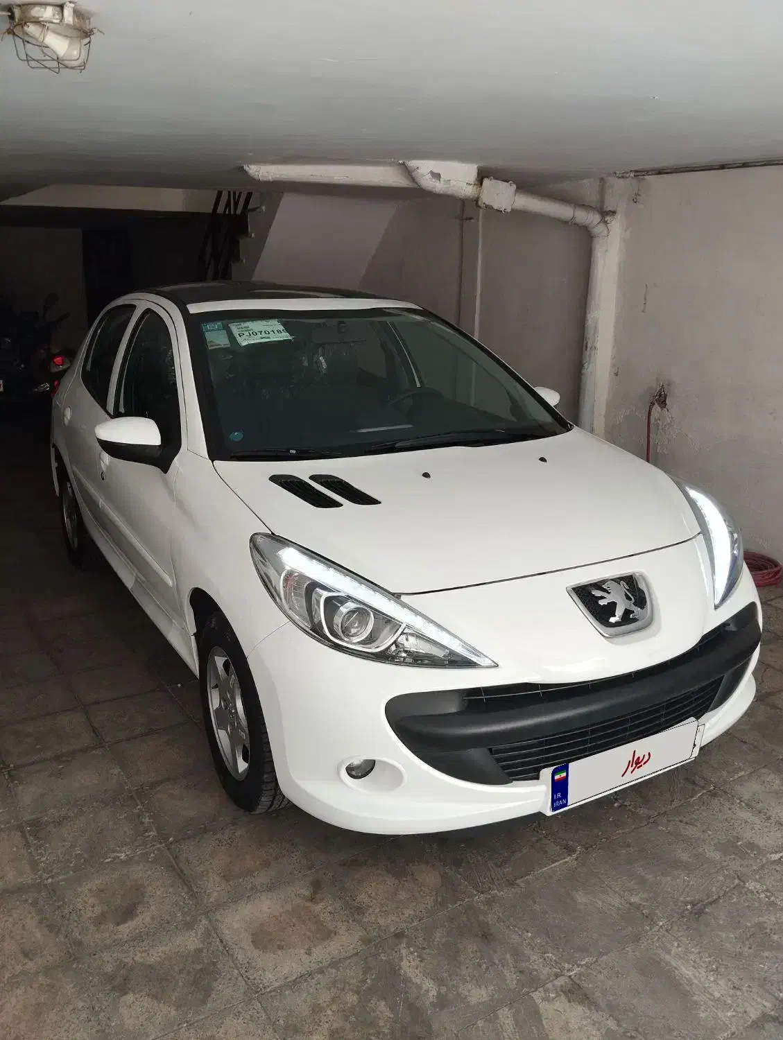 207 پاناروما دنده ای|خودرو سواری و وانت|نیشابور, بزرگمهر|دیوار