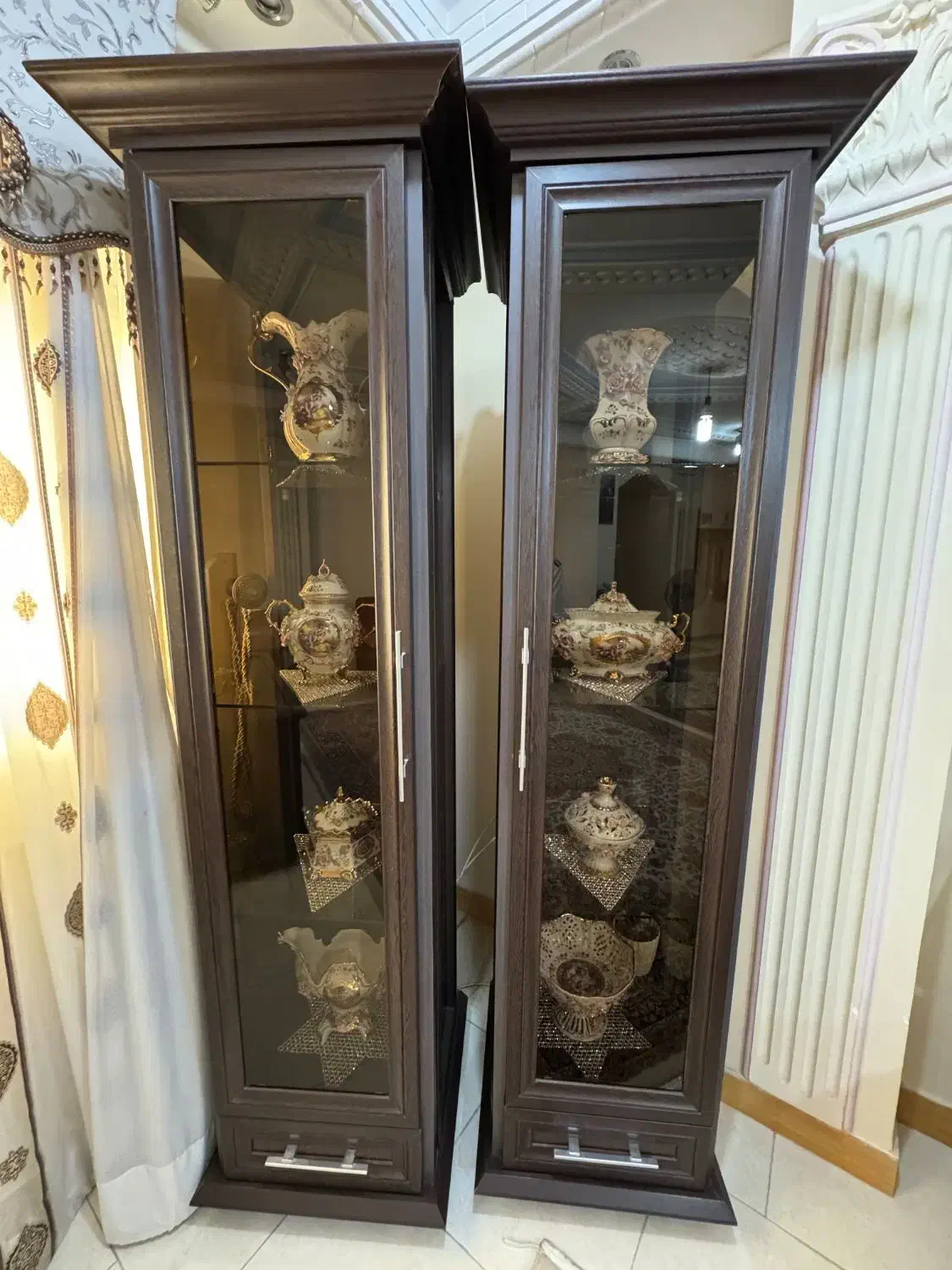 میز تلویزیون همراه با ویترین|میز تلویزیون|تولم شهر, |دیوار