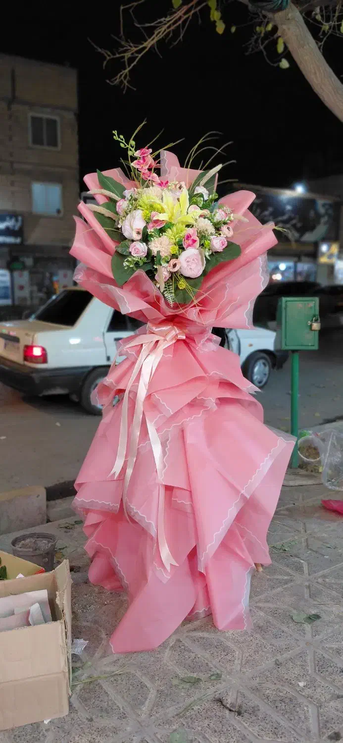 دسته گل. روز زن|گل مصنوعی|مشهد, شهید علی محمدی|دیوار