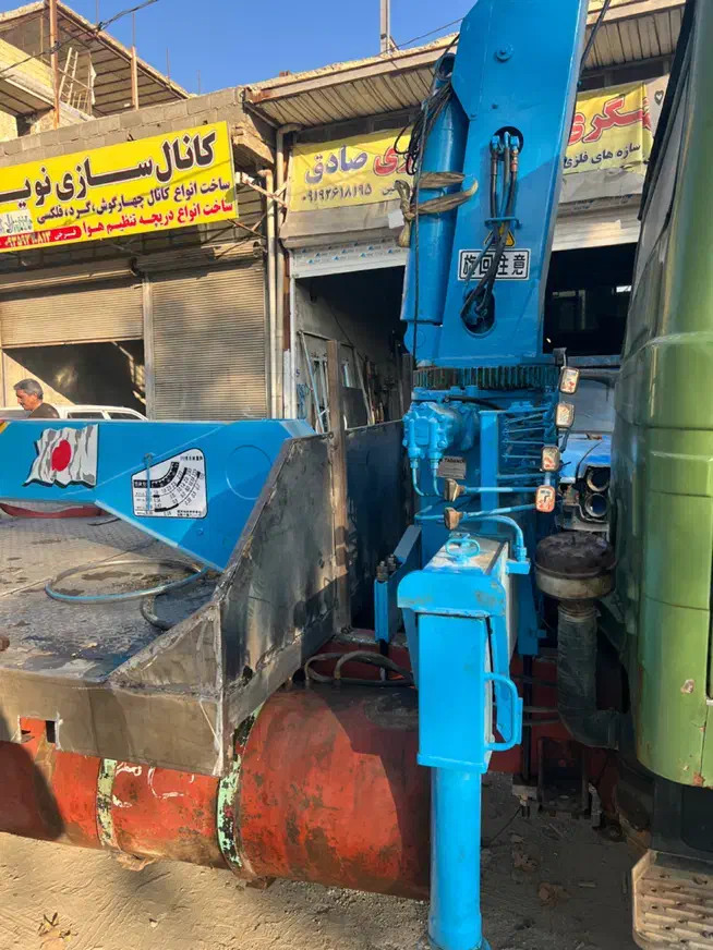 جرثقیل 3تن سوپر زد سه کشو تادانو|خودرو سنگین|تهران, آرژانتین|دیوار