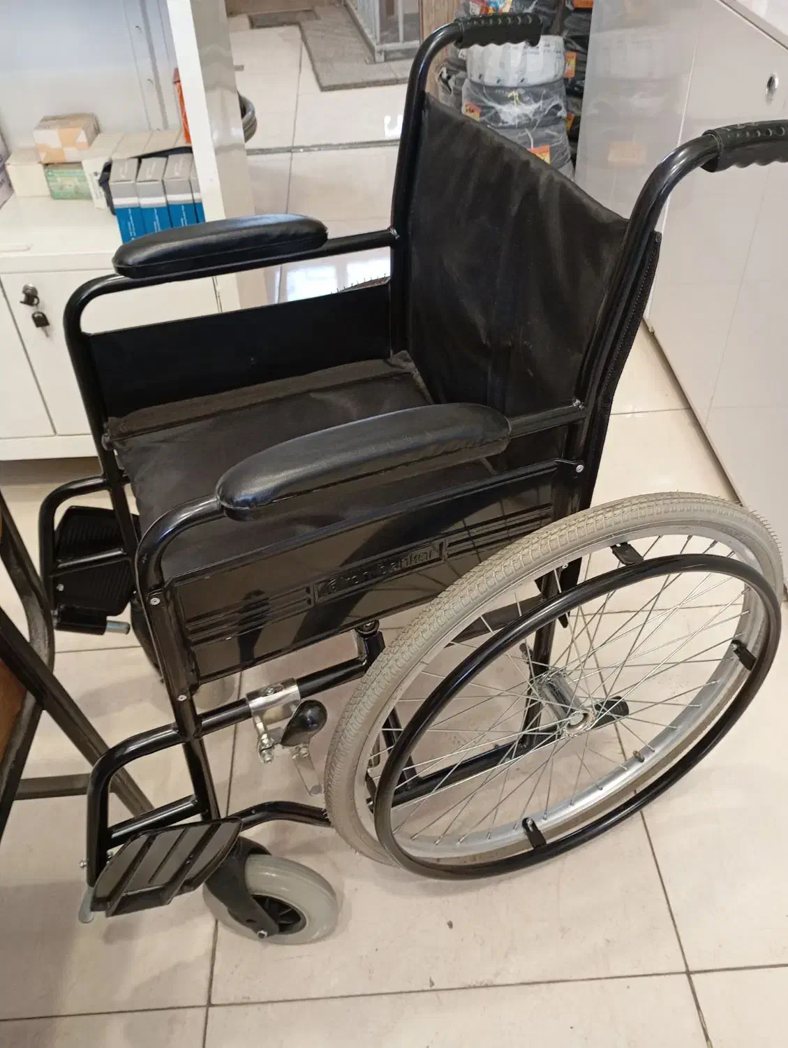 ویلچر ایران بهکار مدل۷۰۳ اکبند|آرایشی، بهداشتی، درمانی|اصفهان, شهید رجایی|دیوار