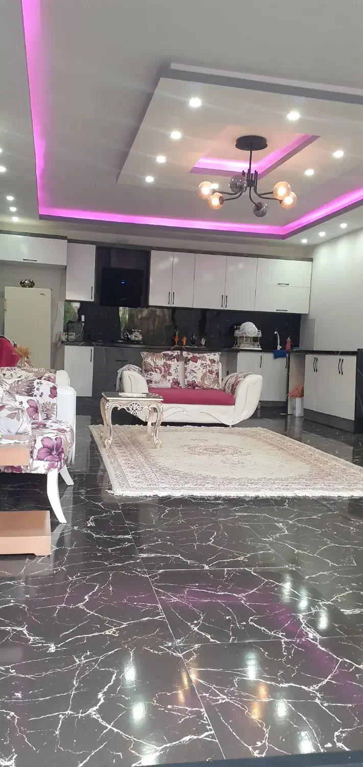 اجاره ویلای نوساز کنار رودخانه|اجارهٔ کوتاهمدت ویلا و باغ|آمل, |دیوار