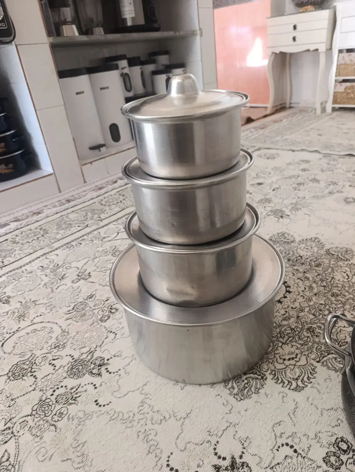 قابلمه روحی خیلی کم کارکرده..|ظروف پختوپز|جوانرود, |دیوار